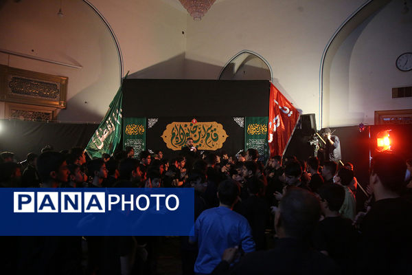 محفل عزاداری نوجوانان فاطمی در دهه اول محرم الحرام