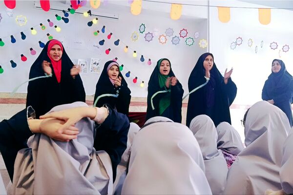 جشن نیمه شعبان در مدرسه شهید اسماعیلی عقدا پردیس 