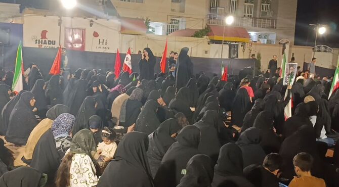 چرام در سوگ رهبر شهید؛ اجتماع باشکوه مردم همزمان با آیین تشییع