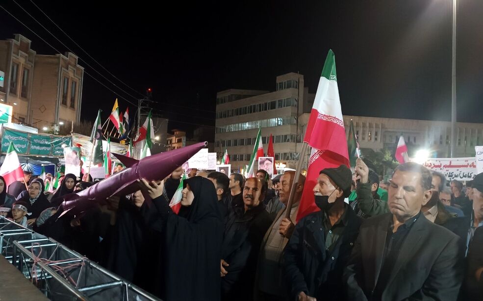 عشق به ایران در خون یک به یک ما ایرانیان