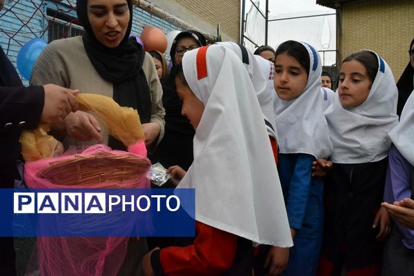 برگزاری مسابقات ورزشی ویژه اولیای دانش‌آموزان دبستانی در ناحیه ۲ بهارستان