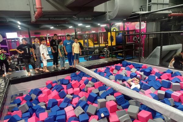 مدرسه راهی برای آینده روشن