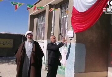 طنین زنگ انقلاب در شهر دیباج