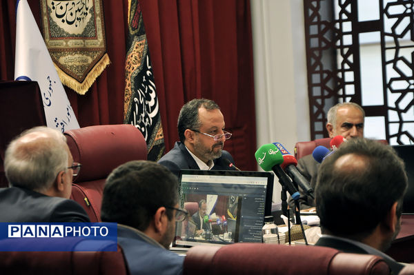 آیین افتتاح مرکز تسهیل تأمین مالی تولید و رونمایی از سامانه جامع تسهیلات اشتغال‌زایی کشور