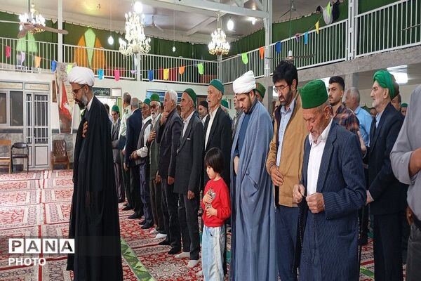 اقامه نماز عبادی سیاسی جمعه در هفته سوم  اردیبهشت ماه  شهر بار 
