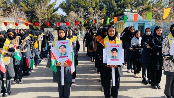  افتتاحیه مسابقات ورزشی بین‌مدرسه‌ای «جام اقتدار ایران» در آموزشگاه دخترانه تکتم