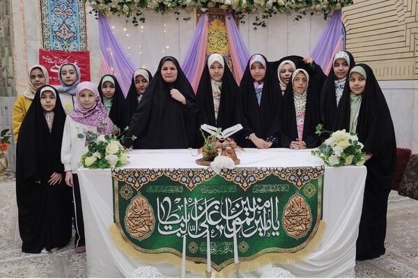 بازدید معاون پرورشی و تربیت بدنی ناحیه دو شهرری از مراسم اعتکاف دانش آموزی 