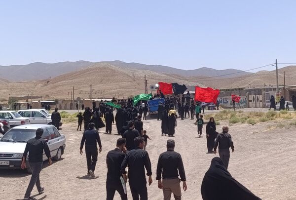 عزاداری سیدالشهدا در روستا نوری 