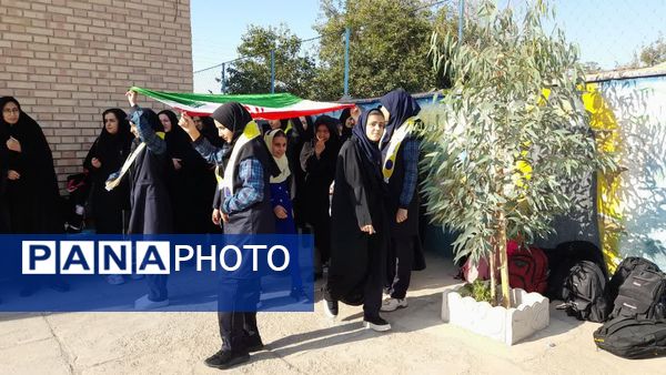 آغاز سال تحصیلی جدید در دبیرستان شاهد یاس نبی شهرستان گناباد