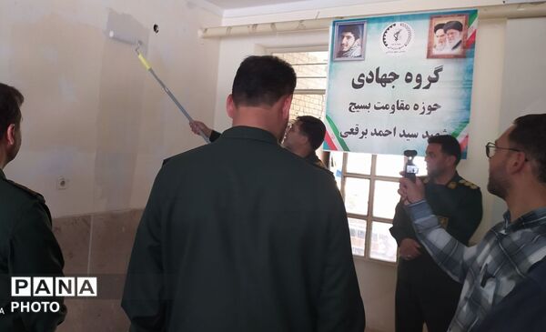 بازدید از پروسه نقاشی مدرسه توللی امجد و طیبه 