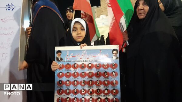 حضور حماسی مدارس قم در تجمعات شبانه آستان مقدس امامزاده موسی مبرقع(ع)