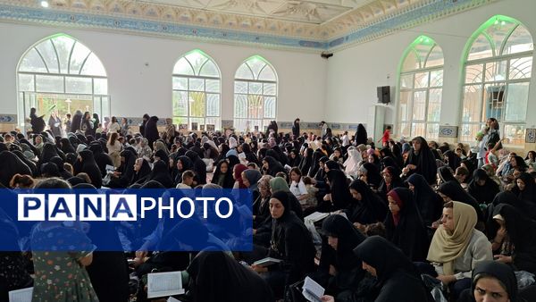 نوای عرفه در جوار امامزاده سید حمزه