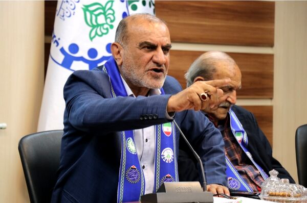 نشست مشاور وزیر با مدرسان سازمان دانش‌آموزی استان خراسان رضوی