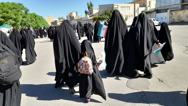 همایش پیاده‌روی بانوان ورزشکار کشوری در قم
