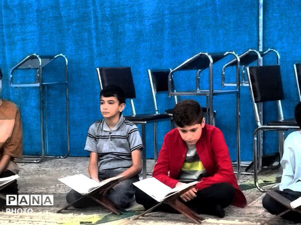 مسابقات قرآنی نوجوانان به همت بسیج دانش‌آموزی مسجد فدایان شاهزاده قاسم 
