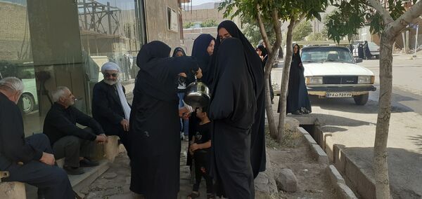 روستای سربالا در سوگ امام حسین(ع)؛ حضور پرشور جوانان در مراسم عزاداری حماسه‌ساز شد