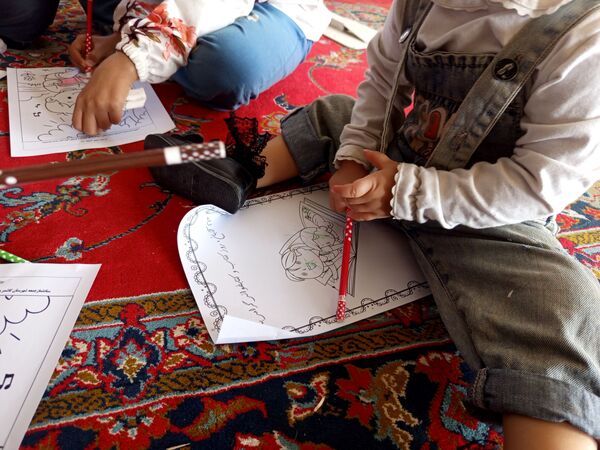 برپایی غرفه کودک در حاشیه نماز جمعه شهرستان کاشمر