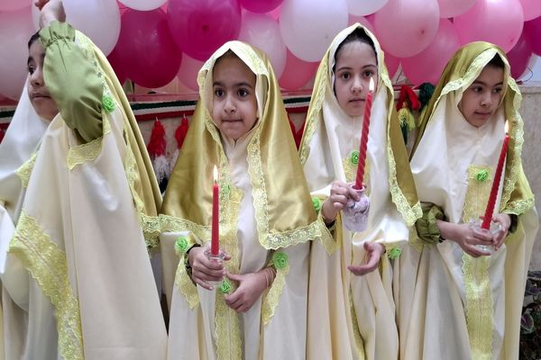 جشن تکلیف دانش‌آموزان دختر شهرستان بویراحمد