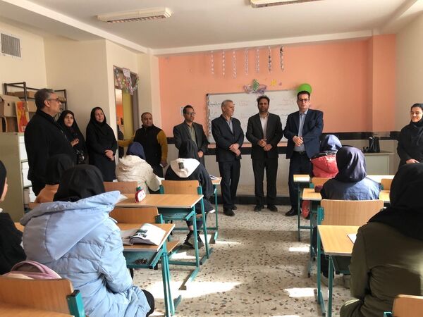 کلنگ‌زنی مدرسه شش‌کلاسه در امانلی و بازدید مسئولان استانی از مدارس راز و جرگلان
