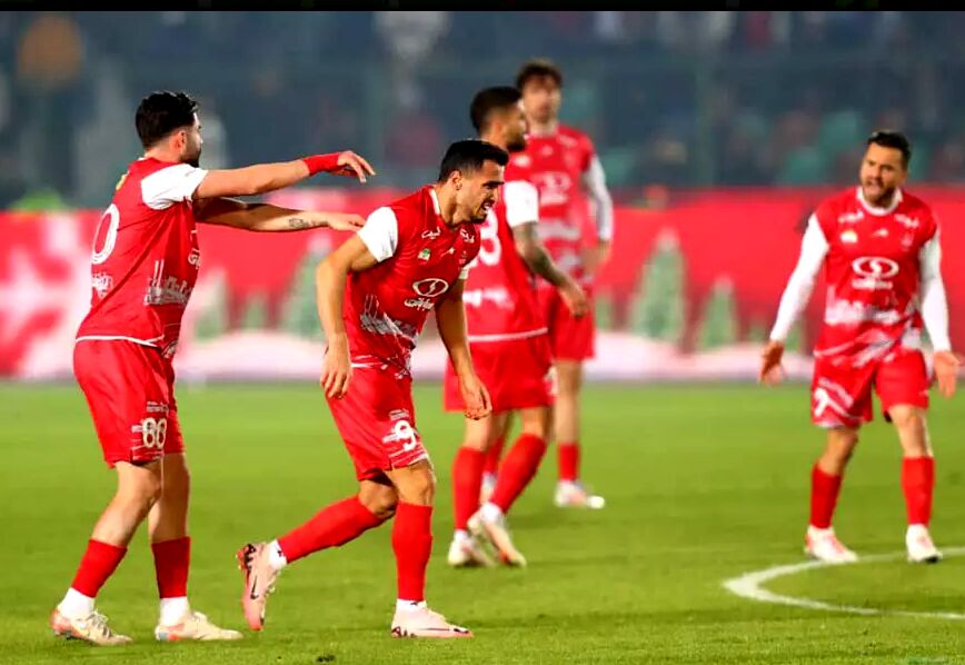 باقری دست خط گاریدو را در پرسپولیس خط زد 