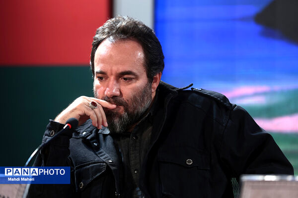 نشست نقد و بررسی فیلم «جانشین» در چهل و چهارمین جشنواره ملی فیلم فجر