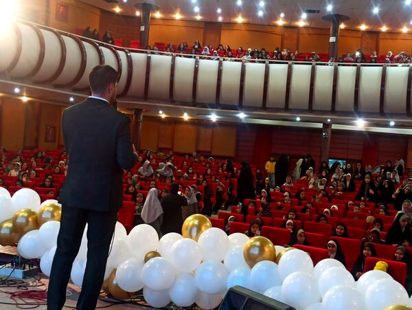 همایش مادر دختری در ساختمان صبا مشهد
