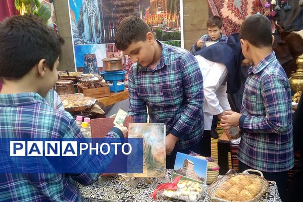 برگزاری «جشنواره ایرانشناسی» در دبستان مهر دانش ناحیه دو شهرری 