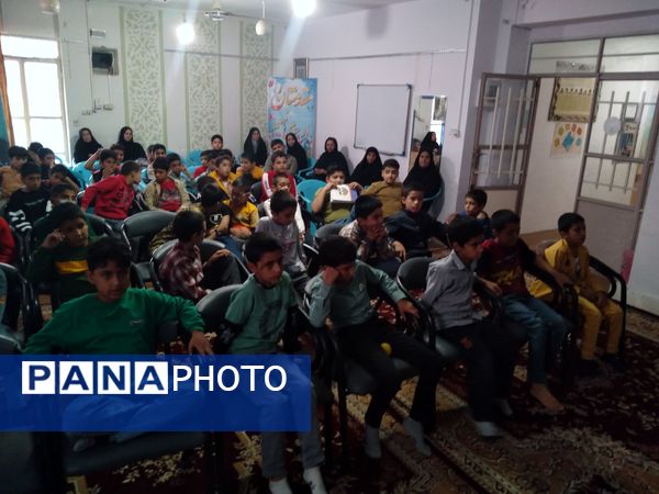 افتتاحیه ترم پاییز کلاس‌های دارالقرآن مرحوم حیدری در شهرستان خلیل‌آباد