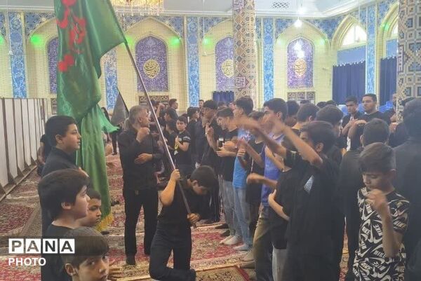 همایش «احلی من العسل» در حسینیه حیدر زرقان