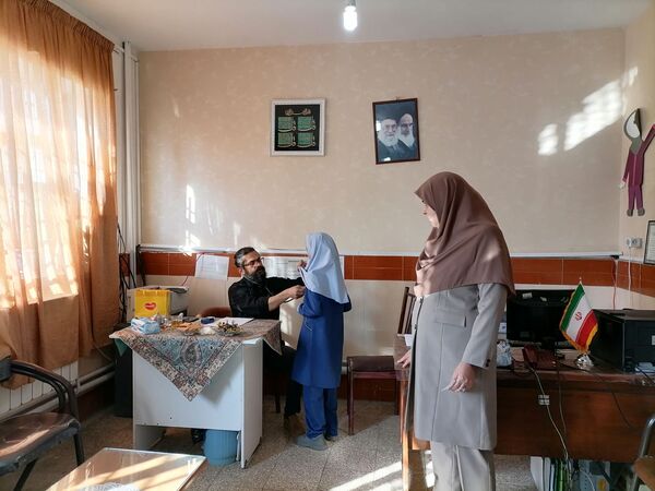 حضور پزشک متخصص با شروع فصل سرما و شیوع انفولانزا درشهر بار 