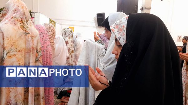 نخستین روز اعتکاف دانش‌آموزی ناحیه ۳ کرج در مسجد حضرت خدیجه(س)