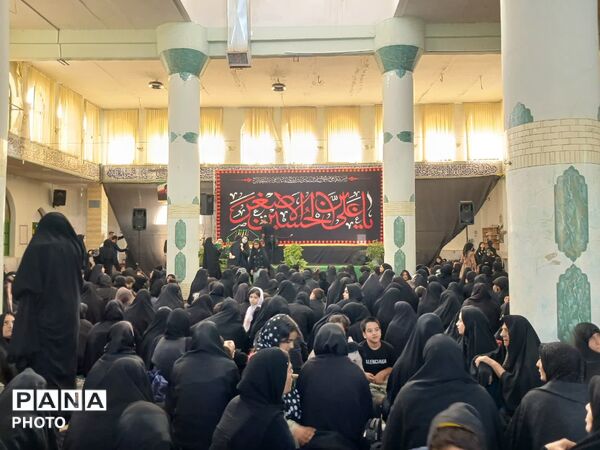 همایش شیرخوارگان حسینی در مسجد شهدا شهرستان کوهپایه