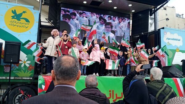 تجدید پیمان مردم پایتخت در روز ۲۲ بهمن