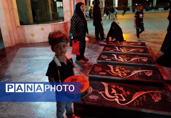 مراسم شب عاشورا  در گلزار شهدای نیشابور