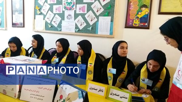 انتخابات شوراهای دانش‌آموزی در مدرسه مدنی ارومیه