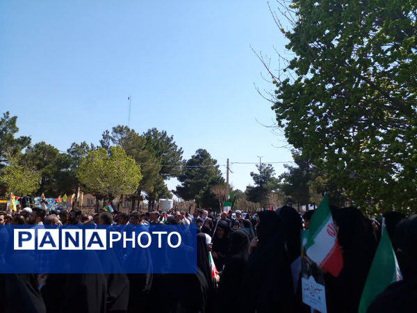 جلوه های از راهپیمایی روز قدس در کهک، جعفریه و روستای صرم قم