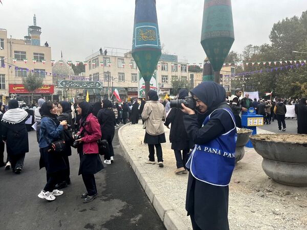 حضور پرشور دانش‌آموزان البرزی در راهپیمایی 13 آبان 