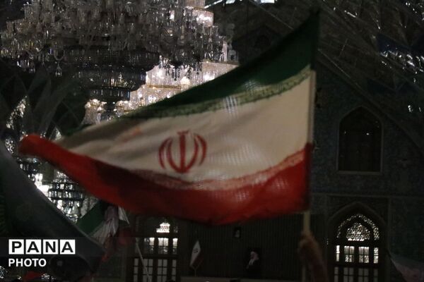 طنین «احلی من العسل» در حرم؛ عهد دوباره نوجوانان با عاشورا