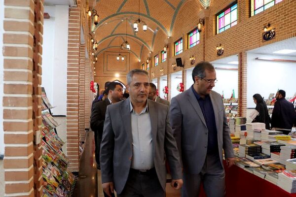 برگزاری نمایشگاه کتاب، در نمایشگاه دائمی شهرستان قرچک
