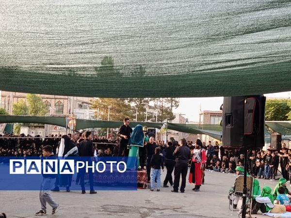 تعزیه خوانی روز عاشورا در دهستان رزق‌آباد