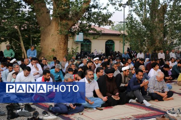 مراسم روز عرفه در گلباف 