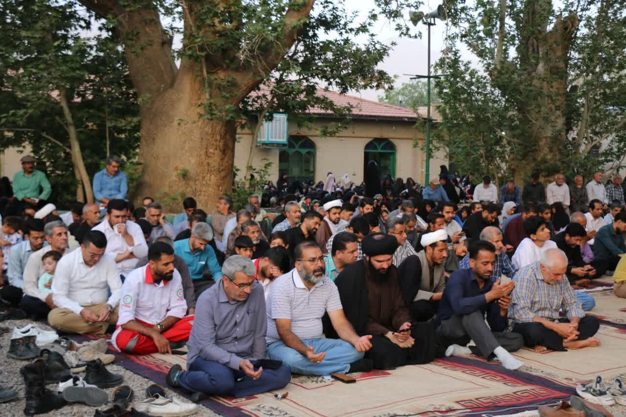 مراسم روز عرفه در گلباف 