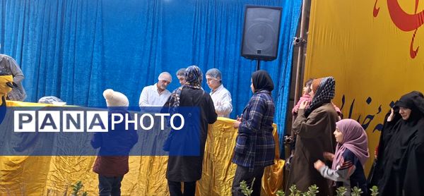 روشن‌تر از همیشه؛ نیمه‌شعبان در مشهد با هزاران چراغ و دلِ مشتاق