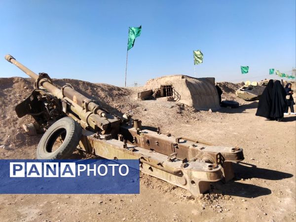 گامی مؤثر در تداوم آرمان‌های انقلاب اسلامی دبیرستان متوسطه اول سرهنگ غفوری