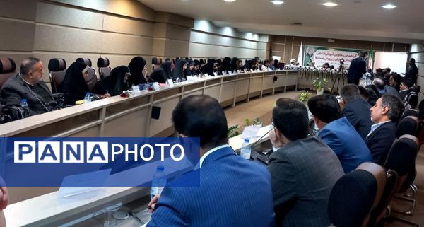 نشست هم‌اندیشی معاونان آموزش ابتدایی ادارات‌کل آموزش و پرورش استان‌ها در آمل