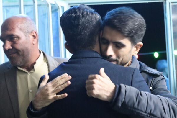 برگزاری باشکوه هشتمین محفل ویژه قرآنی «رواق» با محوریت ترویج جلسات خانگی قرآن کریم در شهرستان فلارد