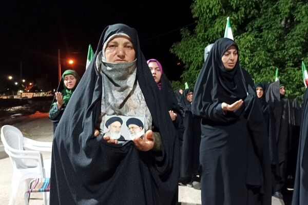 شکوه و بصیرت در حسینیه شهدای شهر بار 