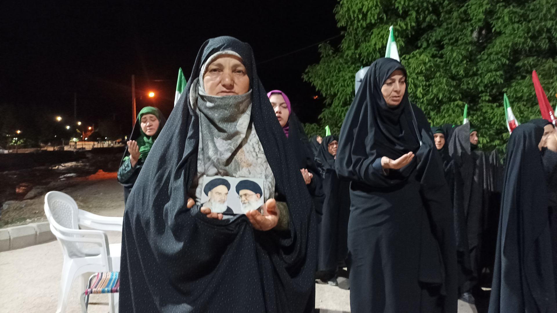 شکوه و بصیرت در حسینیه شهدای شهر بار 