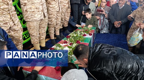 مراسم استقبال از پیکر شهید گمنام خوشنام فاطمی در مسجد جامع نیشابور 