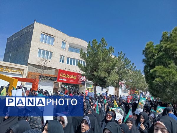 راهپیمایی با‌شکوه روز قدس با حضور فرهنگیان گلبهار 